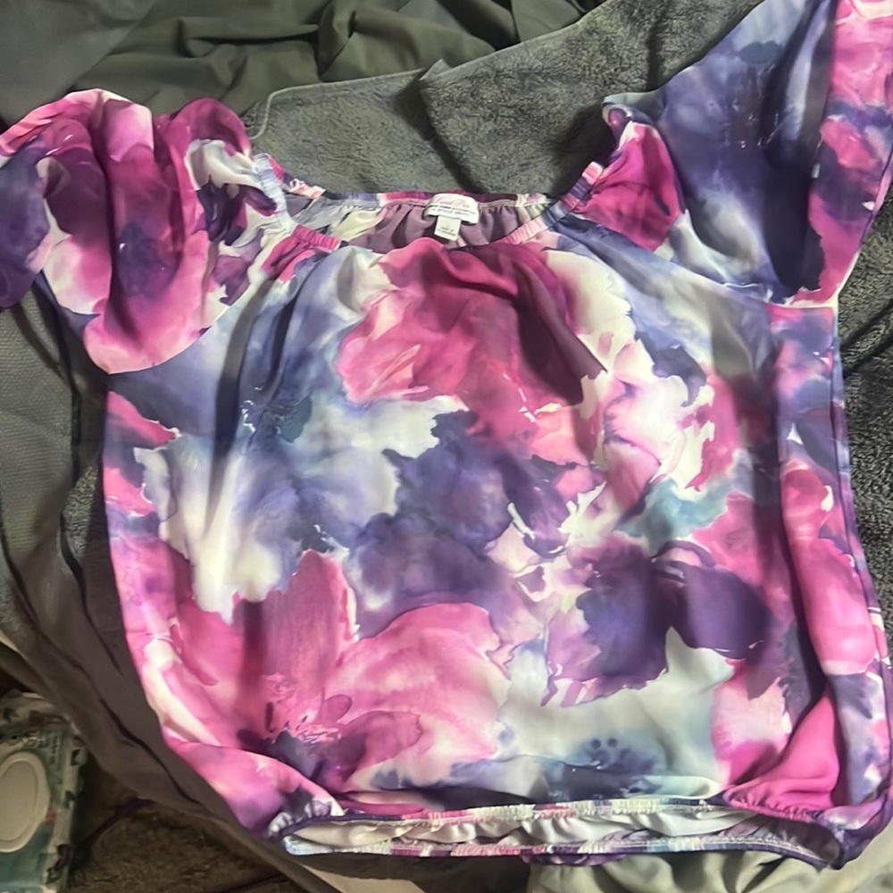 Sweet pea shirt